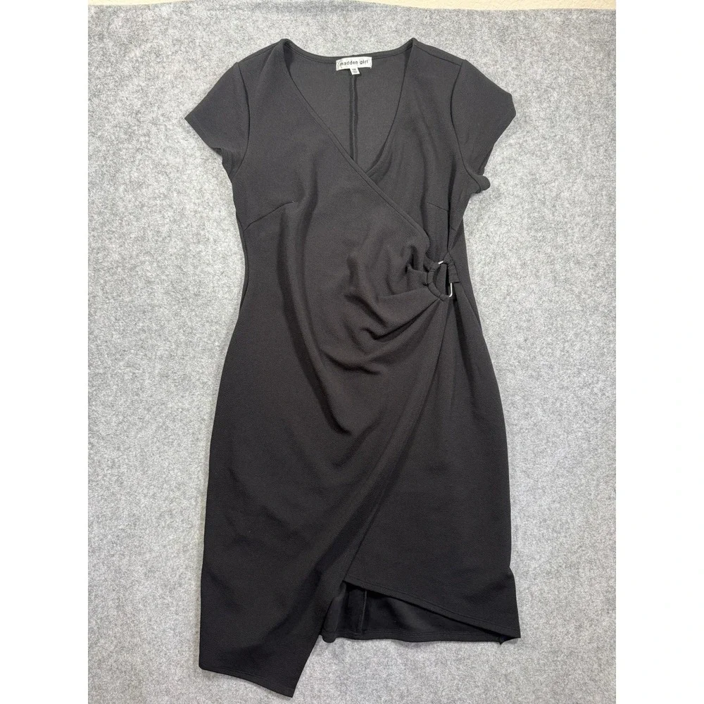 Madden Girl Women Faux Wrap Sheath Dress 1X Black Side Ring Detail V-Neck